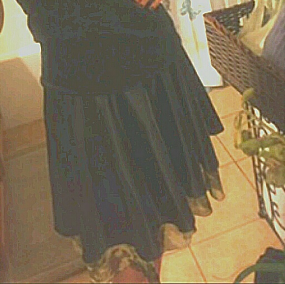 SALE🔥Citrine💚Silk Camo & Tulle Detail Skirt - Picture 3 of 3